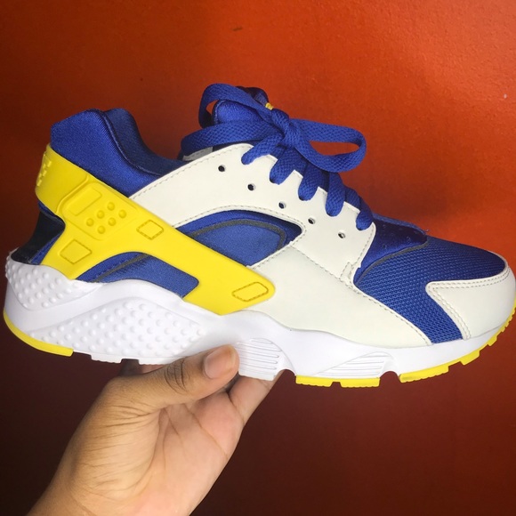 huaraches blue and yellow